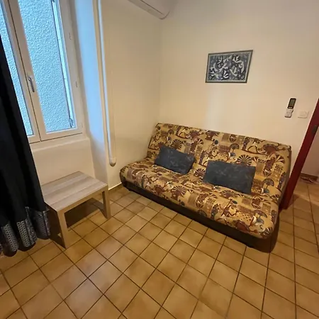 Les Bancs D'autrefois, Maison Climatisee Avec Wifi Au Centre De Ruoms