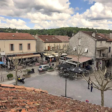 Hébergement de vacances Les Bancs D'autrefois, Maison Climatisee Avec Wifi Au Centre De